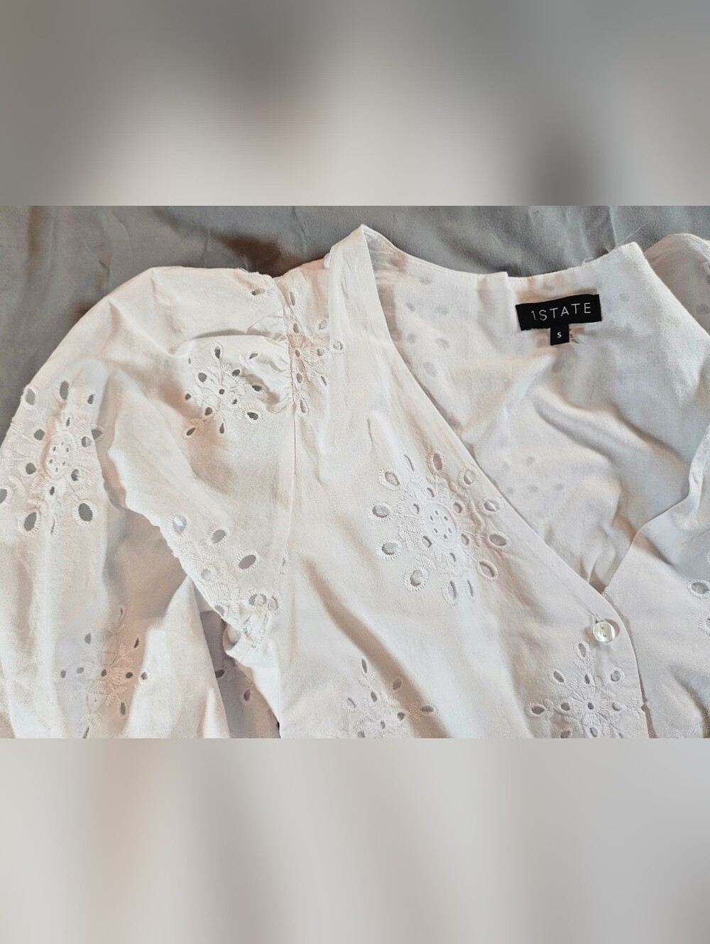 1. State Womens White Eyelet Short Sleeve V-neck Cotton Mini Dress Size Small - Picture 6 of 14